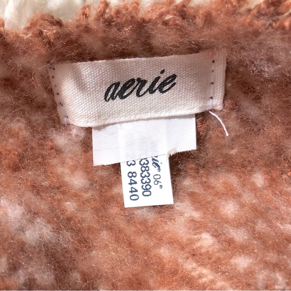 Oversized Aerie Scarf - Picture 4 of 4